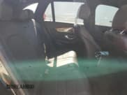 ✅ 2018 Mercedes-Benz GLC 300 • VIN: WDC0G4JB3JV038808 • Lot: 80490905. Wystawiony na Copart z przebiegiem 92 201 mil. Bezpłatny archiwum sprzedaży aukcyjnych z USA i szczegółowy raport historii pojazdu na DreamBid. Zdjęcie 11.