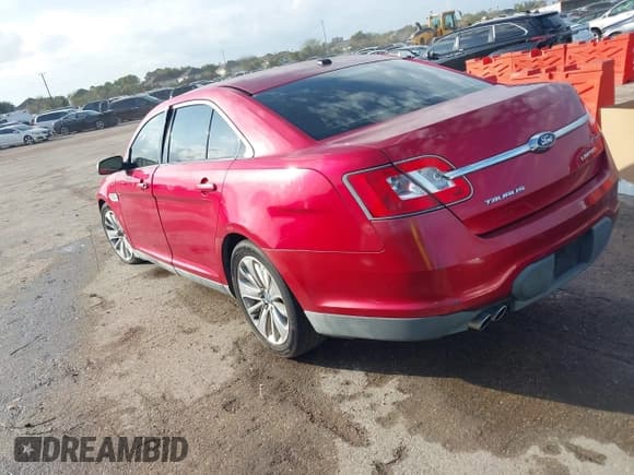 ✅ 2011 Ford Taurus Limited • VIN: 1FAHP2FWXBG125688 • Lot: 43786374. Listed on IAAI with 248,364 mi. Free auction sales archive from the USA and detailed vehicle history report at DreamBid. Image 3.