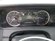 ✅ 2022 Land Rover Range Rover Velar R-Dynamic S • VIN: SALYT2EX3NA329863 • Лот: 80141655. Опубликован ранее на Copart с пробегом 66 779 миль. Бесплатный доступ к архиву аукционных продаж из США и подробный отчёт об истории автомобиля на DreamBid. Изображение 9.