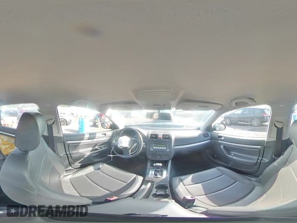 ✅ 2006 Volkswagen Jetta 2.5L • VIN: 3VWRG71K66M818914 • Лот: 66172225. Опубликован ранее на Copart с пробегом 96 418 миль. Бесплатный доступ к архиву аукционных продаж из США и подробный отчёт об истории автомобиля на DreamBid. Изображение 14.