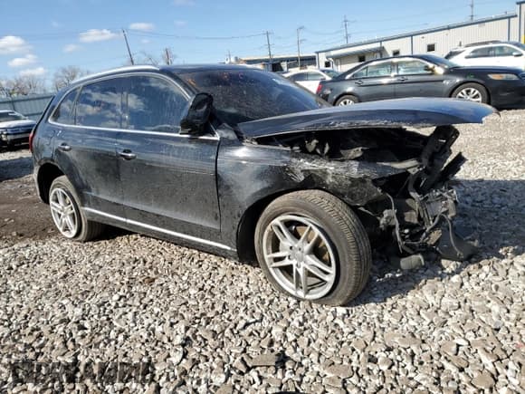 ✅ 2017 Audi Q5 Premium Plus • VIN: WA1L2AFP1HA094035 • Lot: 52398275. Wystawiony na Copart z przebiegiem Nie podano. Bezpłatny archiwum sprzedaży aukcyjnych z USA i szczegółowy raport historii pojazdu na DreamBid. Zdjęcie 4.