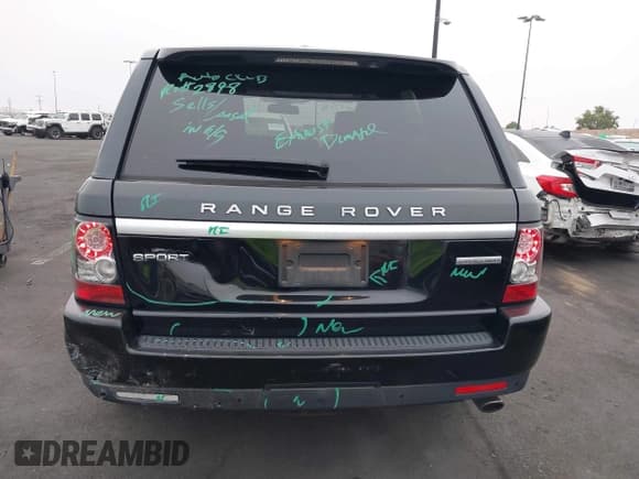 ✅ 2013 Land Rover Range Rover Sport SC • VIN: SALSH2E47DA768009 • Lot: 42555743. Listed on IAAI with 62,428 mi. Free auction sales archive from the USA and detailed vehicle history report at DreamBid. Image 16.