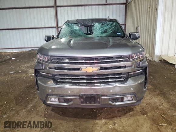 ✅ 2021 Chevrolet Silverado 1500 LTZ • VIN: 3GCPWEED4MG228221 • Lot: 63757244. Wystawiony na Copart z przebiegiem 105 255 mil. Bezpłatny archiwum sprzedaży aukcyjnych z USA i szczegółowy raport historii pojazdu na DreamBid. Zdjęcie 5.