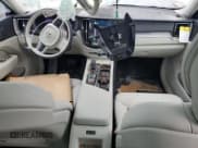 ✅ 2025 Volvo XC60 Core • VIN: YV4M12RJ5S1016307 • Lot: 47928055. Listed on Copart with 16 mi. Free auction sales archive from the USA and detailed vehicle history report at DreamBid. Image 8.