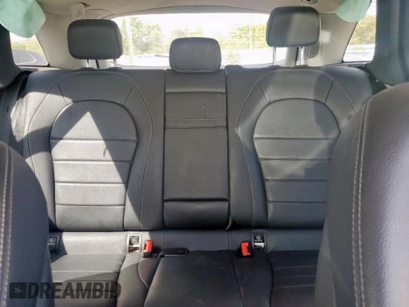 ✅ 2020 Mercedes-Benz GLC 300 • VIN: W1N0G8DB0LF801740 • Lot: 84243255. Wystawiony na Copart z przebiegiem 86 332 mil. Bezpłatny archiwum sprzedaży aukcyjnych z USA i szczegółowy raport historii pojazdu na DreamBid. Zdjęcie 10.