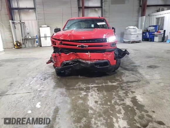 ✅ 2020 Chevrolet Silverado 1500 RST • VIN: 1GCRYEED3LZ310989 • Lot: 57786245. Listed on Copart with 35,343 mi. Free auction sales archive from the USA and detailed vehicle history report at DreamBid. Image 13.