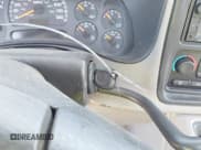 ✅ 2005 GMC Sierra 1500 SLE • VIN: 1GTEK19B95Z254562 • Lot: 43343813. Listed on IAAI with 205,522 mi. Free auction sales archive from the USA and detailed vehicle history report at DreamBid. Image 11.