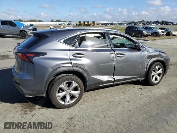 ✅ 2017 Lexus NX 200t • VIN: JTJYARBZ7H2065179 • Lot: 91731465. Wystawiony na Copart z przebiegiem 69 468 mil. Bezpłatny archiwum sprzedaży aukcyjnych z USA i szczegółowy raport historii pojazdu na DreamBid. Zdjęcie 3.