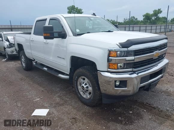 ✅ 2017 Chevrolet Silverado 2500HD LT • VIN: 1GC1KVEG4HF103805 • Lot: 42528905. Listed on IAAI with 306,889 mi. Free auction sales archive from the USA and detailed vehicle history report at DreamBid. Image 1.