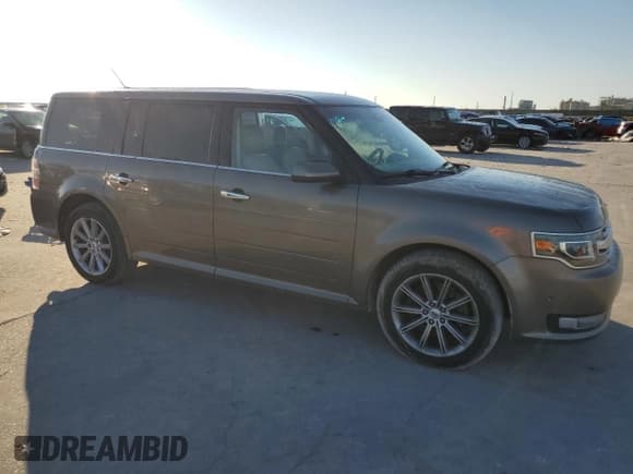 ✅ 2013 Ford Flex Limited • VIN: 2FMGK5D8XDBD09738 • Lot: 56361305. Wystawiony na Copart z przebiegiem 223 455 mil. Bezpłatny archiwum sprzedaży aukcyjnych z USA i szczegółowy raport historii pojazdu na DreamBid. Zdjęcie 4.