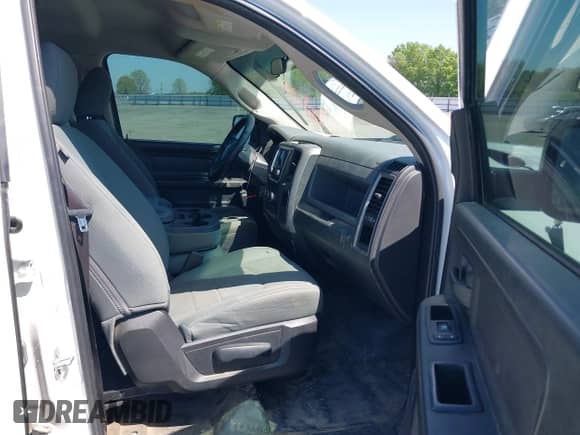 2016 Ram 1500 Express with VIN 1C6RR7FT2GS353496, listed as a IAAI auction lot 41992361 with 188,304 mi miles and . Bid and sale history available at DreamBid. Image 5.