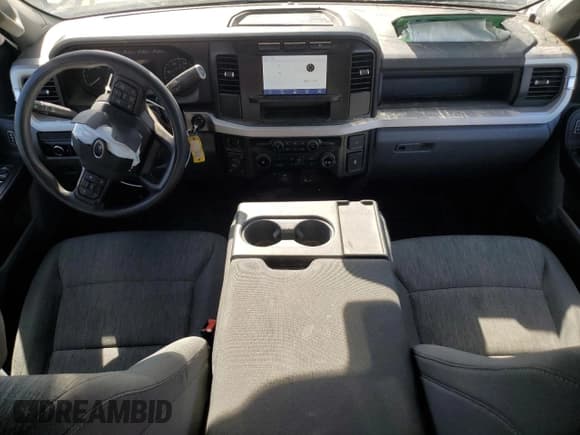 ✅ 2023 Ford F-350 • VIN: 1FT8X3BA4PEC82078 • Lot: 46542345. Listed on Copart with Not provided. Free auction sales archive from the USA and detailed vehicle history report at DreamBid. Image 8.