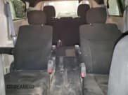 ✅ 2016 Dodge Grand Caravan SE • VIN: 2C4RDGBG7GR317028 • Lot: 81968595. Wystawiony na Copart z przebiegiem 102 829 mil. Bezpłatny archiwum sprzedaży aukcyjnych z USA i szczegółowy raport historii pojazdu na DreamBid. Zdjęcie 10.