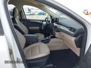 ✅ 2020 Ford Escape SEL • VIN: 1FMCU9H64LUB11710 • Lot: 43599453. Listed on IAAI with 126,870 mi. Free auction sales archive from the USA and detailed vehicle history report at DreamBid. Image 5.