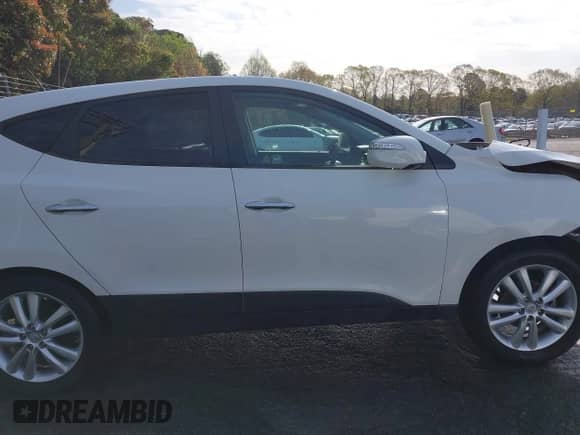 ✅ 2011 Hyundai Tucson GLS • VIN: KM8JU3AC3BU236992 • Лот: 41928240. Размещён на IAAI с пробегом 94 936 миль миль. Получите бесплатный доступ к архиву аукционных продаж из США и посмотрите подробный отчёт об истории автомобиля на DreamBid. Изображение 13.