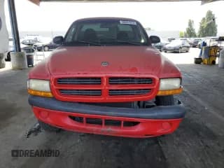 ✅ 2001 Dodge Dakota • VIN: 1B7GG26X21S272212 • Lot: 60561015. Wystawiony na Copart z przebiegiem 94 900 mil. Bezpłatny archiwum sprzedaży aukcyjnych z USA i szczegółowy raport historii pojazdu na DreamBid. Zdjęcie 5.