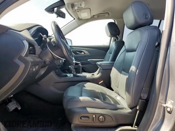 ✅ 2019 Chevrolet Traverse Premier • VIN: 1GNERKKW4KJ100180 • Lot: 85920245. Listed on Copart with 101,499 mi. Free auction sales archive from the USA and detailed vehicle history report at DreamBid. Image 7.