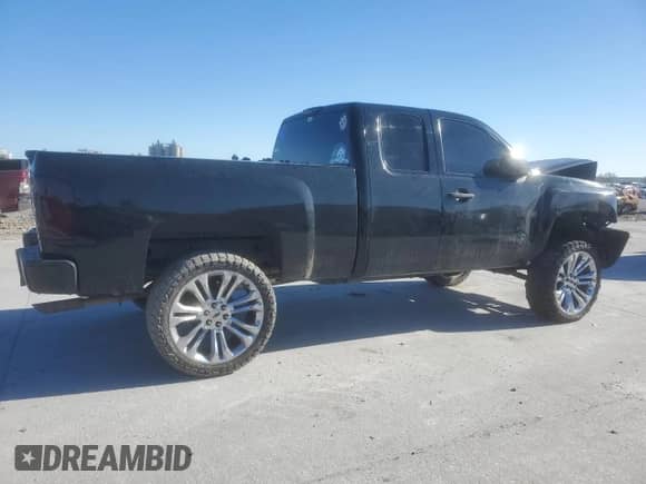 2009 Chevrolet Silverado 1500 LT с VIN 2GCEC29C891115050, выставлен на аукционе Copart как лот 45927625 с пробегом Не указан миль и Списание • Salvage title. История ставок и продаж доступна на DreamBid. Изображение 3.