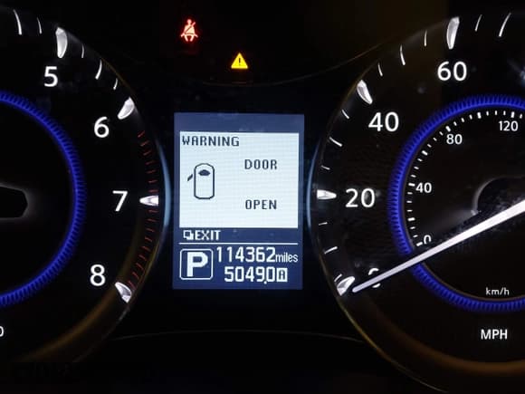 ✅ 2014 Infiniti QX80 • VIN: JN8AZ2NC3E9350688 • Lot: 43602325. Wystawiony na IAAI z przebiegiem 114 362 mil. Bezpłatny archiwum sprzedaży aukcyjnych z USA i szczegółowy raport historii pojazdu na DreamBid. Zdjęcie 16.