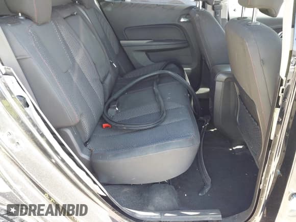 ✅ 2015 Chevrolet Equinox LT • VIN: 2GNFLFEK3F6167992 • Lot: 43271945. Wystawiony na IAAI z przebiegiem 146 751 mil. Bezpłatny archiwum sprzedaży aukcyjnych z USA i szczegółowy raport historii pojazdu na DreamBid. Zdjęcie 8.