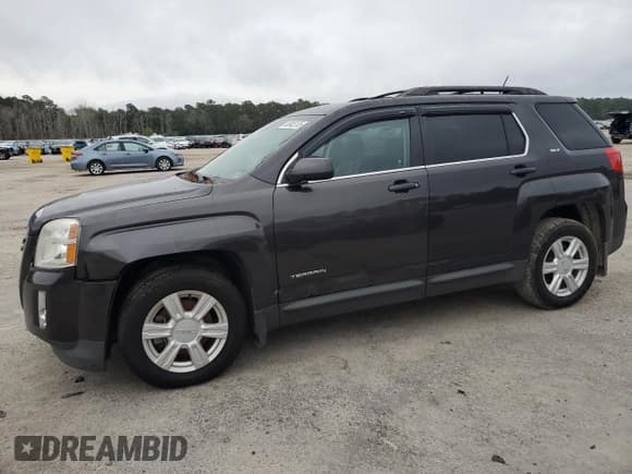 ✅ 2015 GMC Terrain SLT • VIN: 2GKFLXEK8F6117785 • Lot: 85345175. Wystawiony na Copart z przebiegiem 180 110 mil. Bezpłatny archiwum sprzedaży aukcyjnych z USA i szczegółowy raport historii pojazdu na DreamBid. Zdjęcie 1.