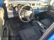 ✅ 2007 Toyota FJ Cruiser • VIN: JTEZU11F570013823 • Лот: 89667515. Опубликован ранее на Copart с пробегом 194 308 миль. Бесплатный доступ к архиву аукционных продаж из США и подробный отчёт об истории автомобиля на DreamBid. Изображение 8.