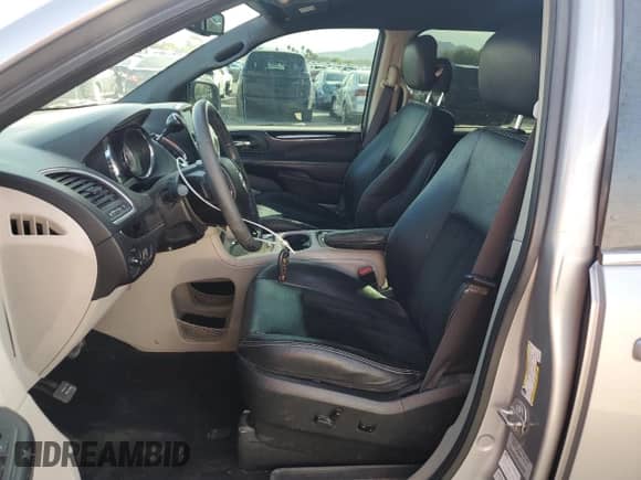 2017 Dodge Grand Caravan SXT с VIN 2C4RDGCG1HR719451, выставлен на аукционе Copart как лот 86112695 с пробегом 126 813 миль миль и Списание • Salvage title. История ставок и продаж доступна на DreamBid. Изображение 7.