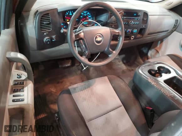 2008 Chevrolet Silverado 1500 Work Truck with VIN 1GCEC19J68E159389, listed as a Copart auction lot 43953415 with 366,876 mi miles and Salvage title. Bid and sale history available at DreamBid. Image 8.