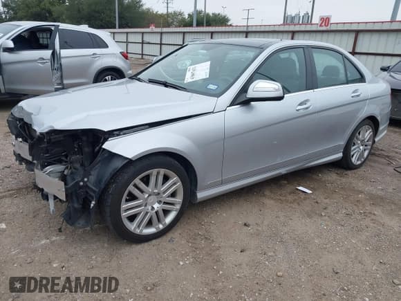 ✅ 2008 Mercedes-Benz C 300 Sport • VIN: WDDGF54X18R018330 • Lot: 43807633. Listed on IAAI with 89,729 mi. Free auction sales archive from the USA and detailed vehicle history report at DreamBid. Image 2.