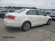 ✅ 2015 Volkswagen Jetta SE • VIN: 3VWD17AJ2FM255590 • Lot: 58287585. Listed on Copart with 124,640 mi. Free auction sales archive from the USA and detailed vehicle history report at DreamBid. Image 3.