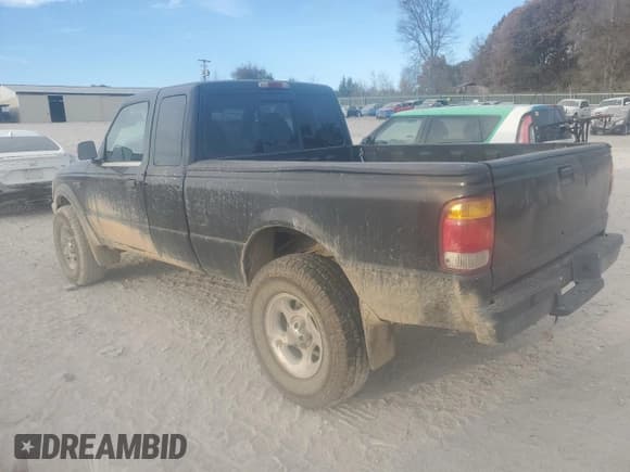 ✅ 2000 Ford Ranger XL • VIN: 1FTZR15V4YTA97477 • Lot: 92511275. Wystawiony na Copart z przebiegiem 239 255 mil. Bezpłatny archiwum sprzedaży aukcyjnych z USA i szczegółowy raport historii pojazdu na DreamBid. Zdjęcie 2.