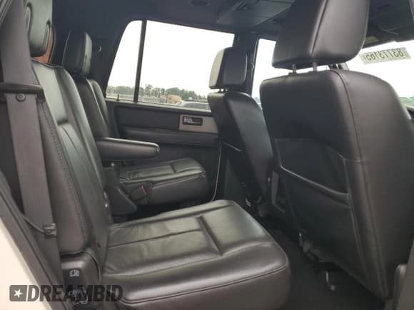 ✅ 2007 Ford Expedition Limited • VIN: 1FMFU19537LA89943 • Lot: 83773165. Wystawiony na Copart z przebiegiem 165 399 mil. Bezpłatny archiwum sprzedaży aukcyjnych z USA i szczegółowy raport historii pojazdu na DreamBid. Zdjęcie 11.