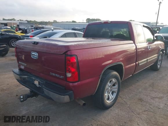 ✅ 2004 Chevrolet Silverado 1500 LS • VIN: 2GCEC19T841386564 • Лот: 43414520. Опубликован ранее на IAAI с пробегом Не указан. Бесплатный доступ к архиву аукционных продаж из США и подробный отчёт об истории автомобиля на DreamBid. Изображение 4.