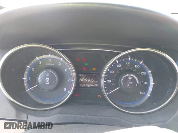 ✅ 2012 Hyundai Sonata Limited • VIN: 5NPEC4AB9CH462844 • Lot: 43175949. Listed on IAAI with 148,842 mi. Free auction sales archive from the USA and detailed vehicle history report at DreamBid. Image 7.