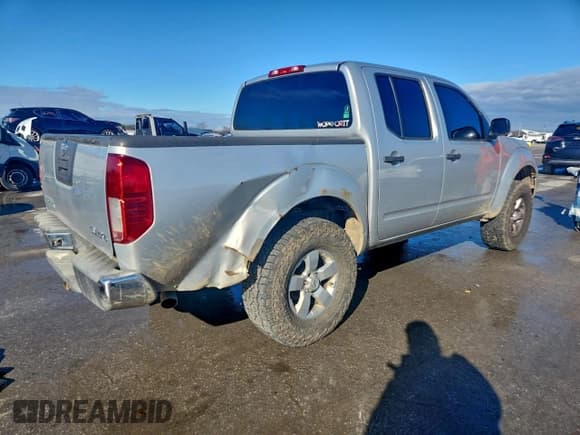 ✅ 2011 Nissan Frontier Pro-4X • VIN: 1N6AD0EVXBC443039 • Lot: 94527585. Listed on Copart with 301,422 mi. Free auction sales archive from the USA and detailed vehicle history report at DreamBid. Image 3.