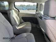 ✅ 2018 Chrysler Pacifica Hybrid Limited • VIN: 2C4RC1N71JR109620 • Lot: 82207345. Wystawiony na Copart z przebiegiem 115 531 mil. Bezpłatny archiwum sprzedaży aukcyjnych z USA i szczegółowy raport historii pojazdu na DreamBid. Zdjęcie 10.