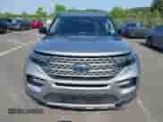 2022 Ford Explorer Limited z VIN 1FMSK8FH8NGB18855, wystawiony jako IAAI lot #42858102 z przebiegiem Nie podano mil oraz . Historia ofert i sprzedaży dostępna na DreamBid. Obrazek 6.