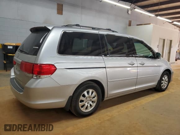 ✅ 2010 Honda Odyssey EX • VIN: 5FNRL3H48AB018692 • Lot: 85643325. Listed on Copart with 161,959 mi. Free auction sales archive from the USA and detailed vehicle history report at DreamBid. Image 3.