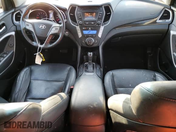 ✅ 2016 Hyundai Santa Fe Limited • VIN: 5XYZUDLA2GG365825 • Lot: 78656094. Wystawiony na Copart z przebiegiem 130 944 mil mil. Skorzystaj z bezpłatnego archiwum sprzedaży aukcyjnych z USA i zobacz szczegółowy raport historii pojazdu na DreamBid. Zdjęcie 8.