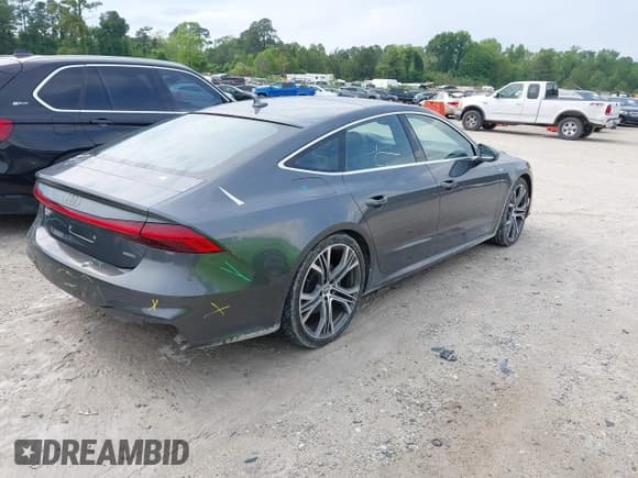 ✅ 2019 Audi A7 Prestige • VIN: WAUV2AF24KN120272 • Lot: 42032396. Wystawiony na IAAI z przebiegiem 53 015 mil. Bezpłatny archiwum sprzedaży aukcyjnych z USA i szczegółowy raport historii pojazdu na DreamBid. Zdjęcie 4.