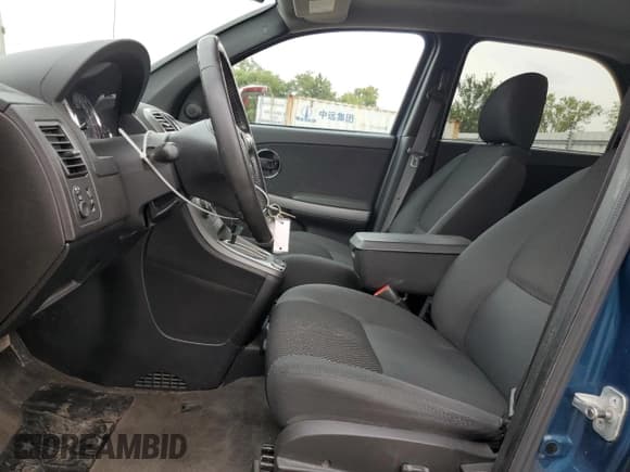 ✅ 2006 Pontiac Torrent • VIN: 2CKDL63FX66086700 • Lot: 81411925. Listed on Copart with 181,631 mi. Free auction sales archive from the USA and detailed vehicle history report at DreamBid. Image 7.