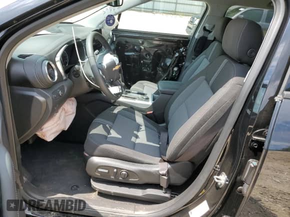 2024 Chevrolet Blazer LT with VIN 3GNKBCR46RS175716, listed as a Copart auction lot 63244504 with 8,684 mi miles and Salvage title. Bid and sale history available at DreamBid. Image 7.