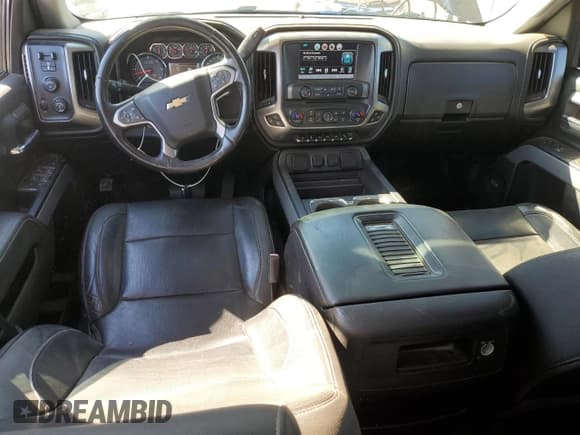 ✅ 2018 Chevrolet Silverado 1500 LTZ • VIN: 3GCUKSEC9JG118927 • Lot: 86516155. Wystawiony na Copart z przebiegiem 190 948 mil. Bezpłatny archiwum sprzedaży aukcyjnych z USA i szczegółowy raport historii pojazdu na DreamBid. Zdjęcie 8.