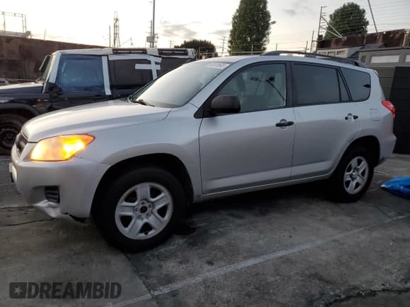 ✅ 2010 Toyota RAV4 • VIN: 2T3ZF4DV7AW050751 • Lot: 93370695. Listed on Copart with 265,340 mi. Free auction sales archive from the USA and detailed vehicle history report at DreamBid. Image 1.