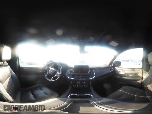 ✅ 2022 Chevrolet Suburban LT • VIN: 1GNSKCKD2NR252573 • Lot: 41572362. Listed on IAAI with 42,228 mi. Free auction sales archive from the USA and detailed vehicle history report at DreamBid. Image 18.