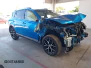 ✅ 2016 Toyota RAV4 SE • VIN: JTMNFREV6GJ072953 • Lot: 43499338. Wystawiony na IAAI z przebiegiem 79 932 mil. Bezpłatny archiwum sprzedaży aukcyjnych z USA i szczegółowy raport historii pojazdu na DreamBid. Zdjęcie 1.