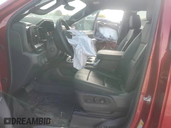 2025 Chevrolet Silverado 1500 z VIN 3GCUKJE8XSG177752, wystawiony jako Copart lot #71904735 z przebiegiem Nie podano mil oraz Szkoda całkowita • Salvage title. Historia ofert i sprzedaży dostępna na DreamBid. Obrazek 7.