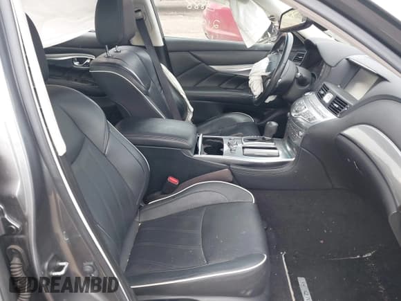 ✅ 2017 Infiniti Q70 3.7 • VIN: JN1BY1PR9HM210745 • Лот: 41511737. Опубликован ранее на IAAI с пробегом 75 978 миль. Бесплатный доступ к архиву аукционных продаж из США и подробный отчёт об истории автомобиля на DreamBid. Изображение 5.