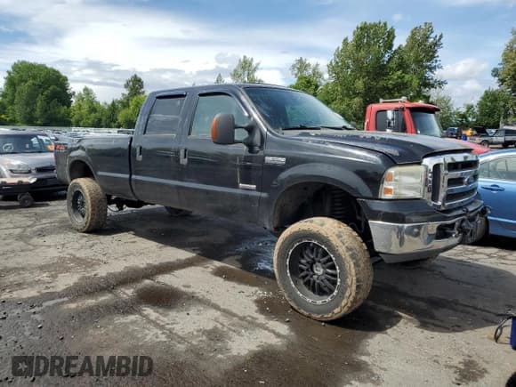 ✅ 2007 Ford F-350 XL • VIN: 1FTWW31P57EA06783 • Lot: 55391295. Listed on Copart with 223,219 mi. Free auction sales archive from the USA and detailed vehicle history report at DreamBid. Image 4.