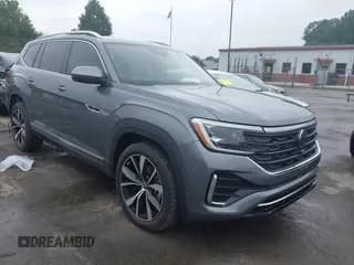 ✅ 2025 Volkswagen Atlas SEL Premium R-Line • VIN: 1V2FR2CA9SC541189 • Lot: 42924552. Listed on IAAI with 497 mi. Free auction sales archive from the USA and detailed vehicle history report at DreamBid. Image 1.